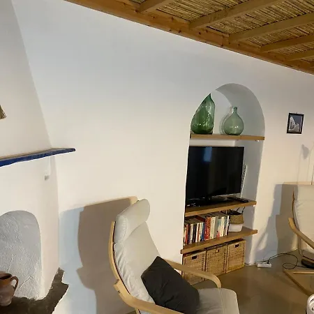 Kerylos , Au Coeur De Parikia, Avec Jardin Дом отдыха