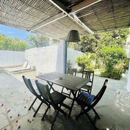 Holiday home Kerylos , Au Coeur De Parikia, Avec Jardin *